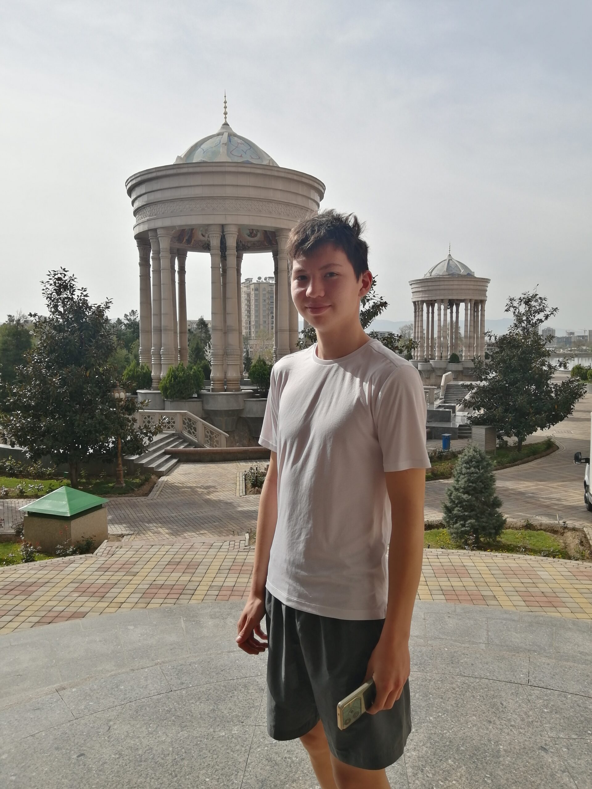 Niyazov Famir